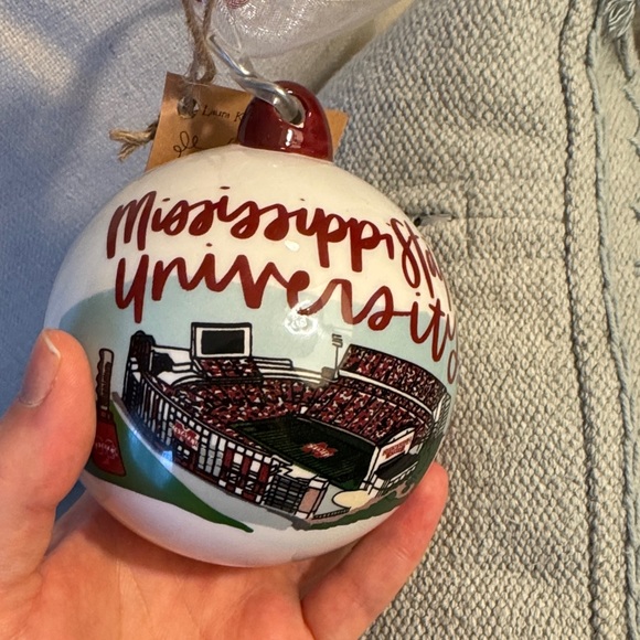 Mississippi State Landmark Ball Ornament by Glory Haus (Laura Kirkland Designs) - Picture 5 of 5